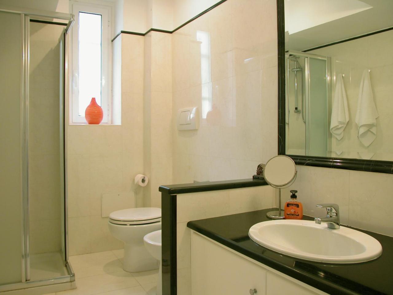 Rent In Rome - Eroi Apartment Bagian luar foto