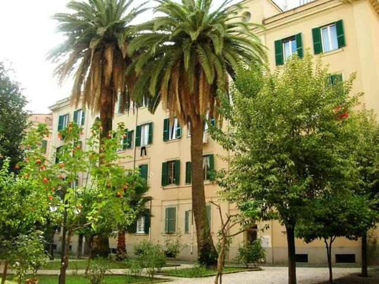 Rent In Rome - Eroi Apartment Bagian luar foto